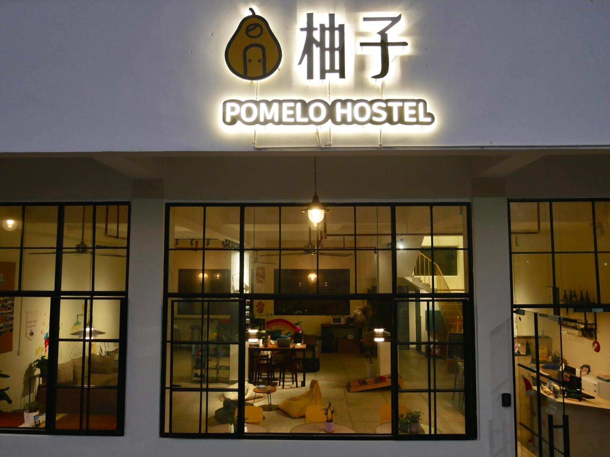 Pomelo Hostel Xingping Yangshuo Exteriör bild